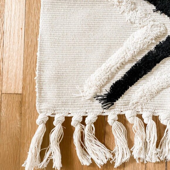 Nordic Boho Geometric Tufted Rug – Ivory & Black - 24” x 36” - Picture 4 of 8